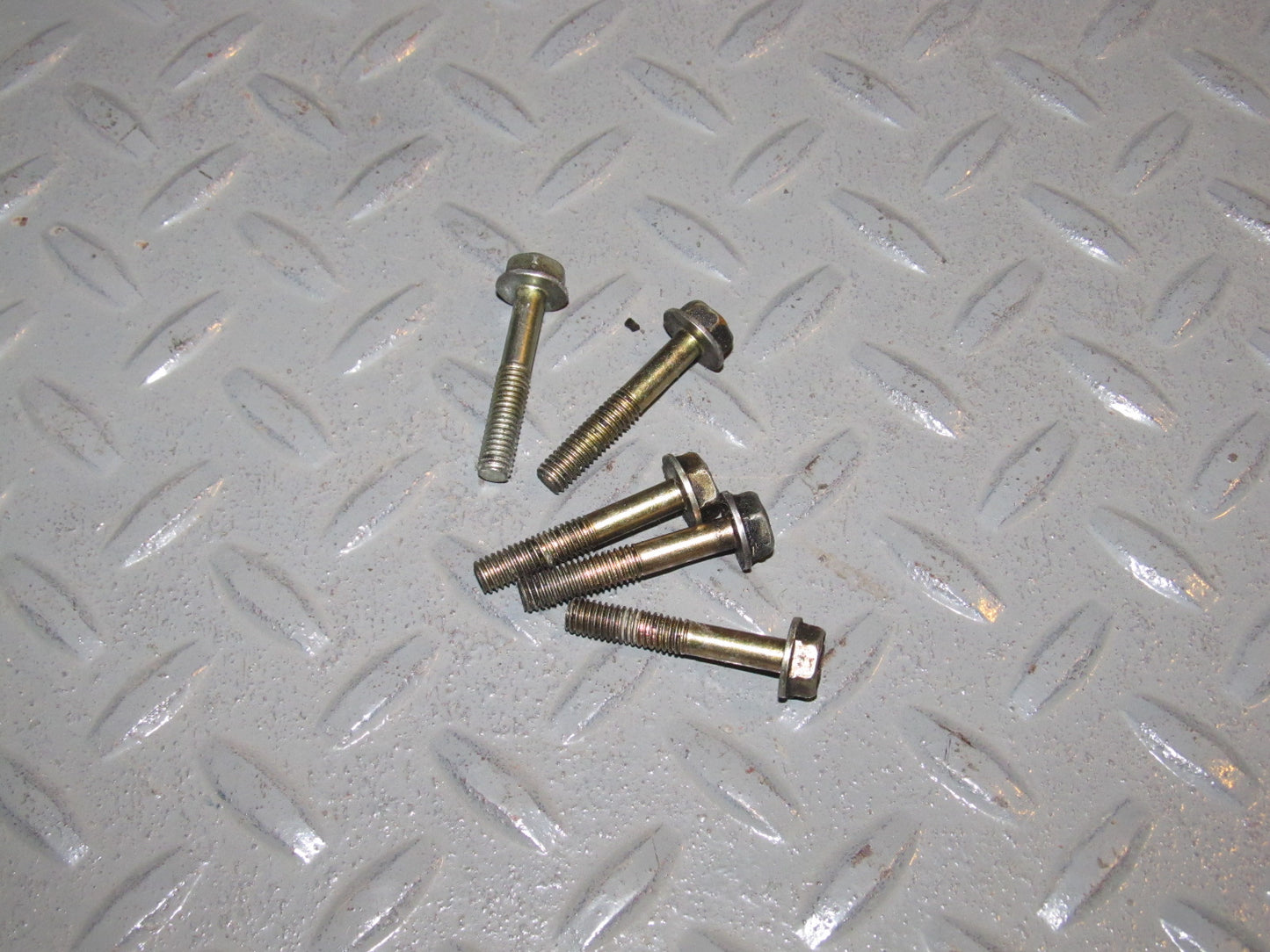 92 93 94 95 Honda Civic Engine Oil Pump Mounting Bolts