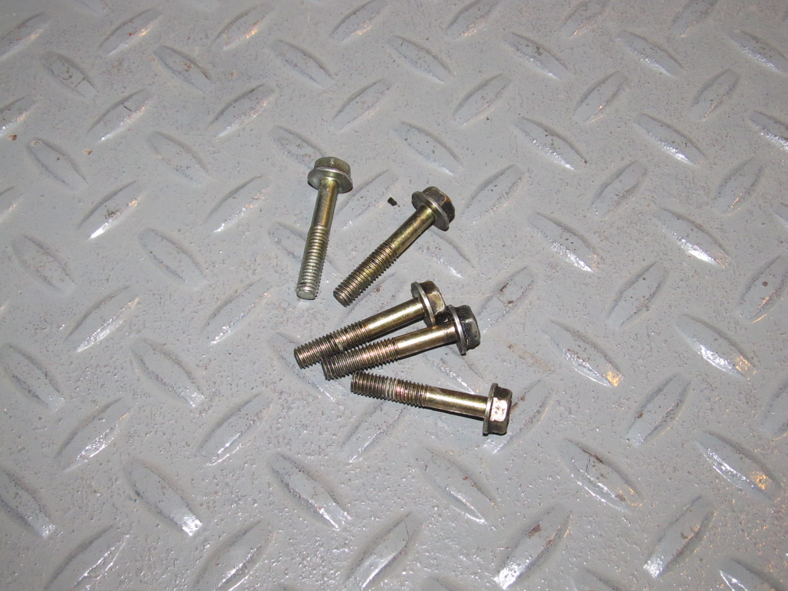 92 93 94 95 Honda Civic Engine Oil Pump Mounting Bolts
