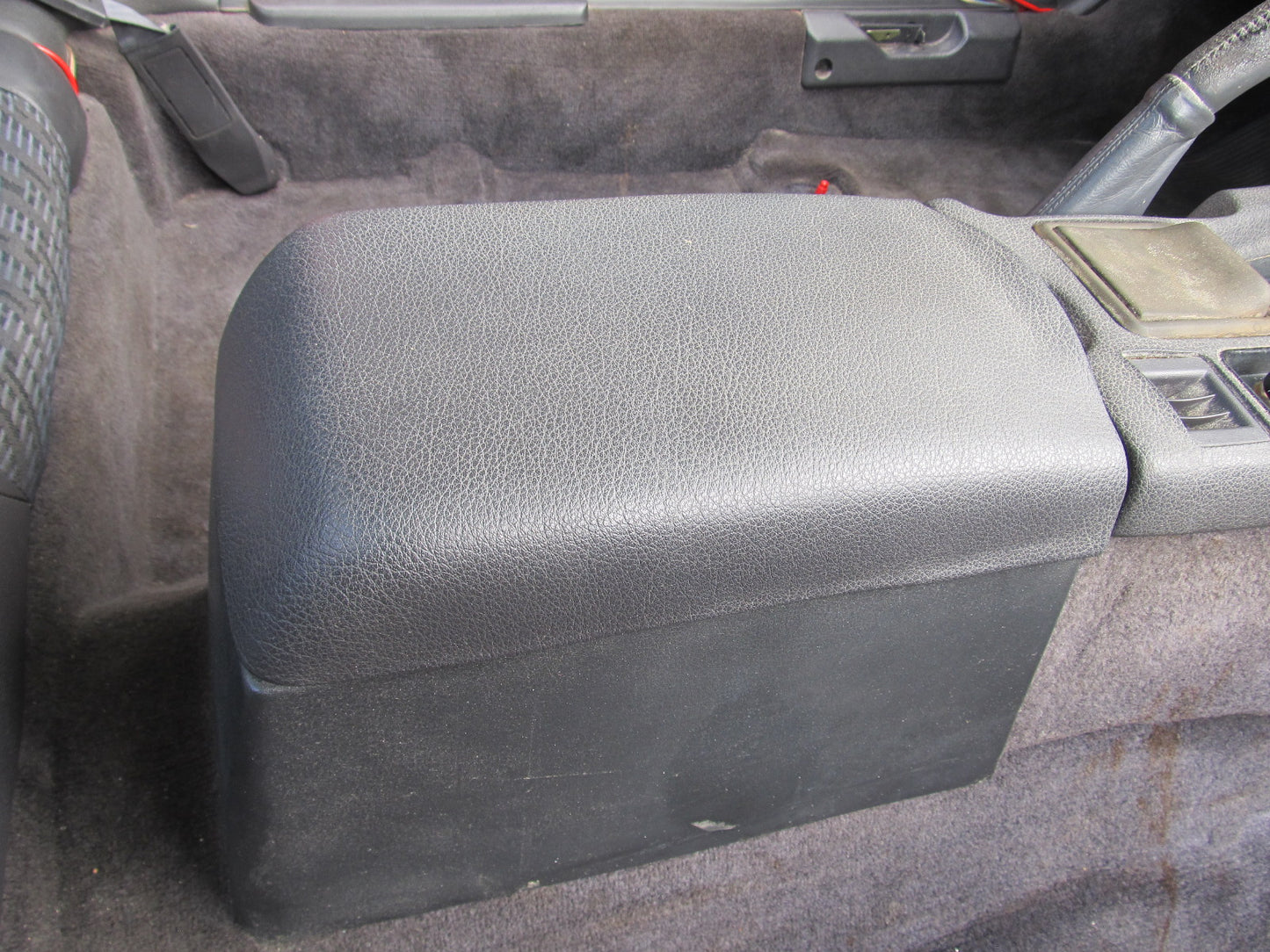94 95 96 97 Mitsubishi 3000GT OEM Center Console Arm Rest