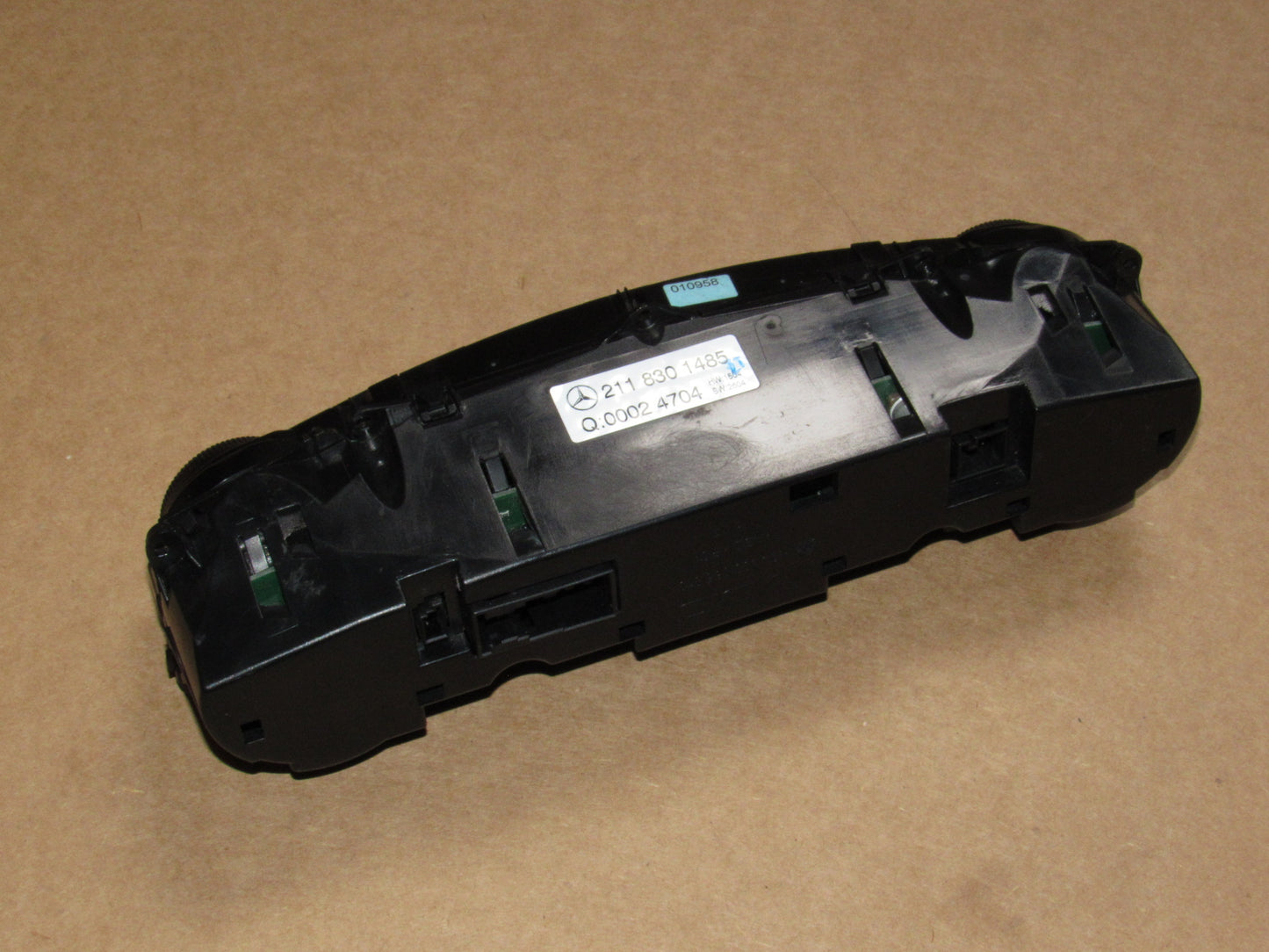 05 06 Mercedes Benz E320 OEM A/C Heater Temperature Climate Control Unit