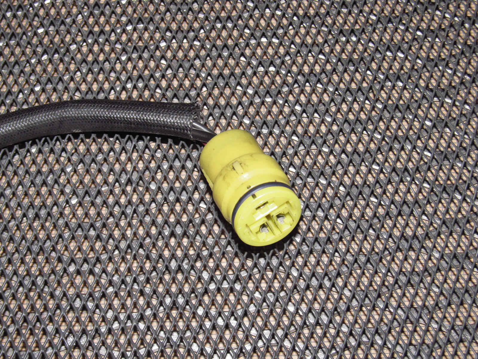 87 88 89 Toyota MR2 OEM Fuel Injector Resistor Pigtail Harness