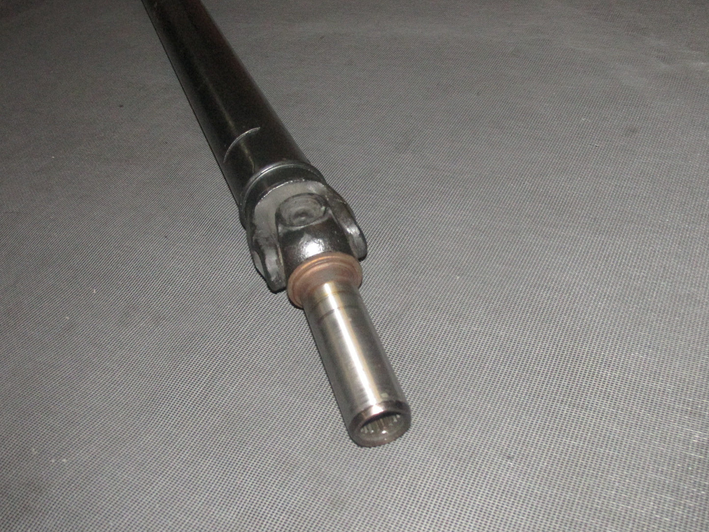 94 95 96 97 Mazda Miata OEM M/T Transmission Driveshaft