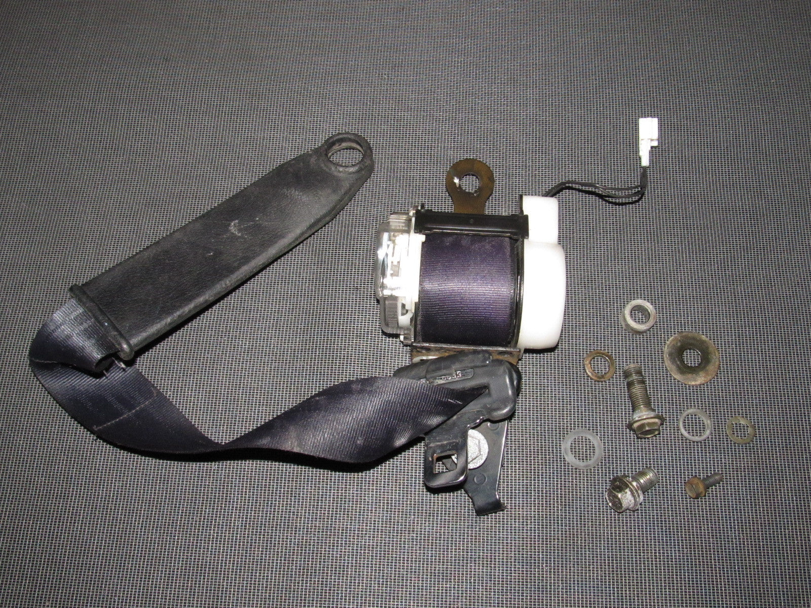 94 95 96 97 98 99 Toyota Celica Convertible Seat Belt - Front Right