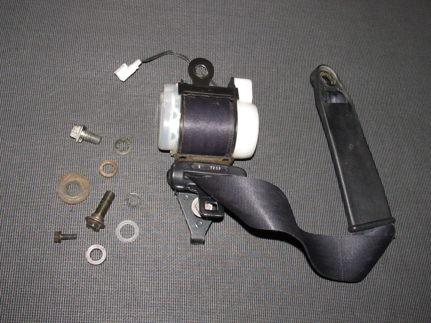 94 95 96 97 98 99 Toyota Celica Convertible Seat Belt - Front Left