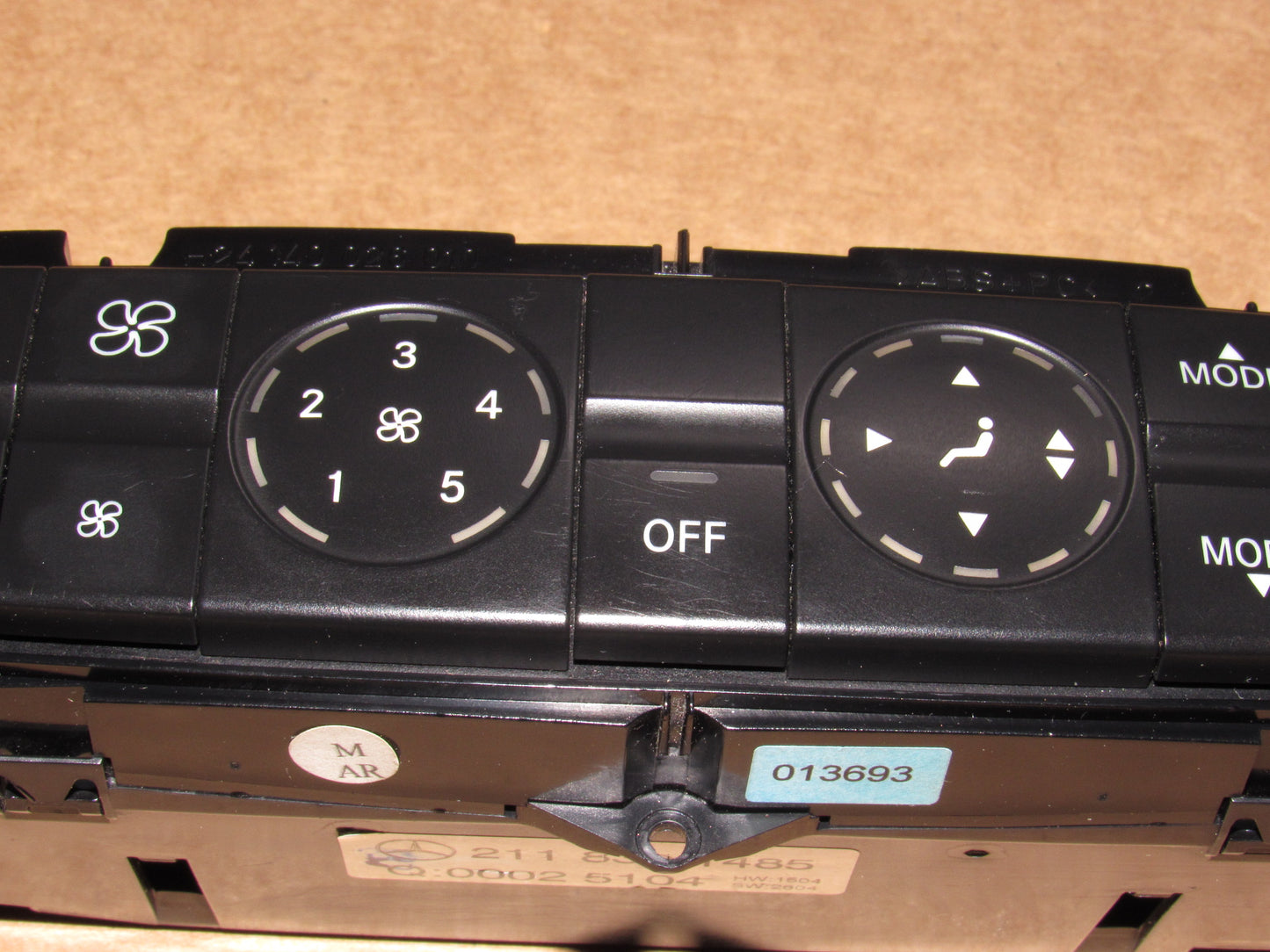 05 06 Mercedes Benz E320 OEM A/C Heater Temperature Climate Control Unit