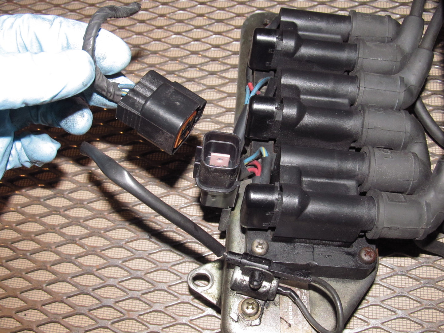 94 95 96 97 Mitsubishi 3000GT OEM Ignition Coil Assembly - DOHC NA