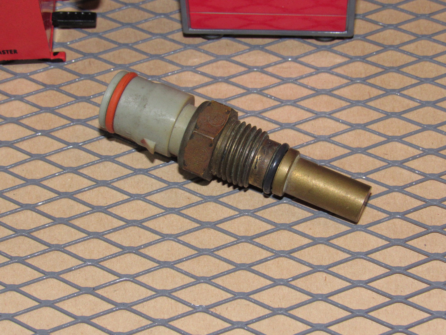 85 86 Toyota MR2 OEM ECT Engine Coolant Temperature Sensor