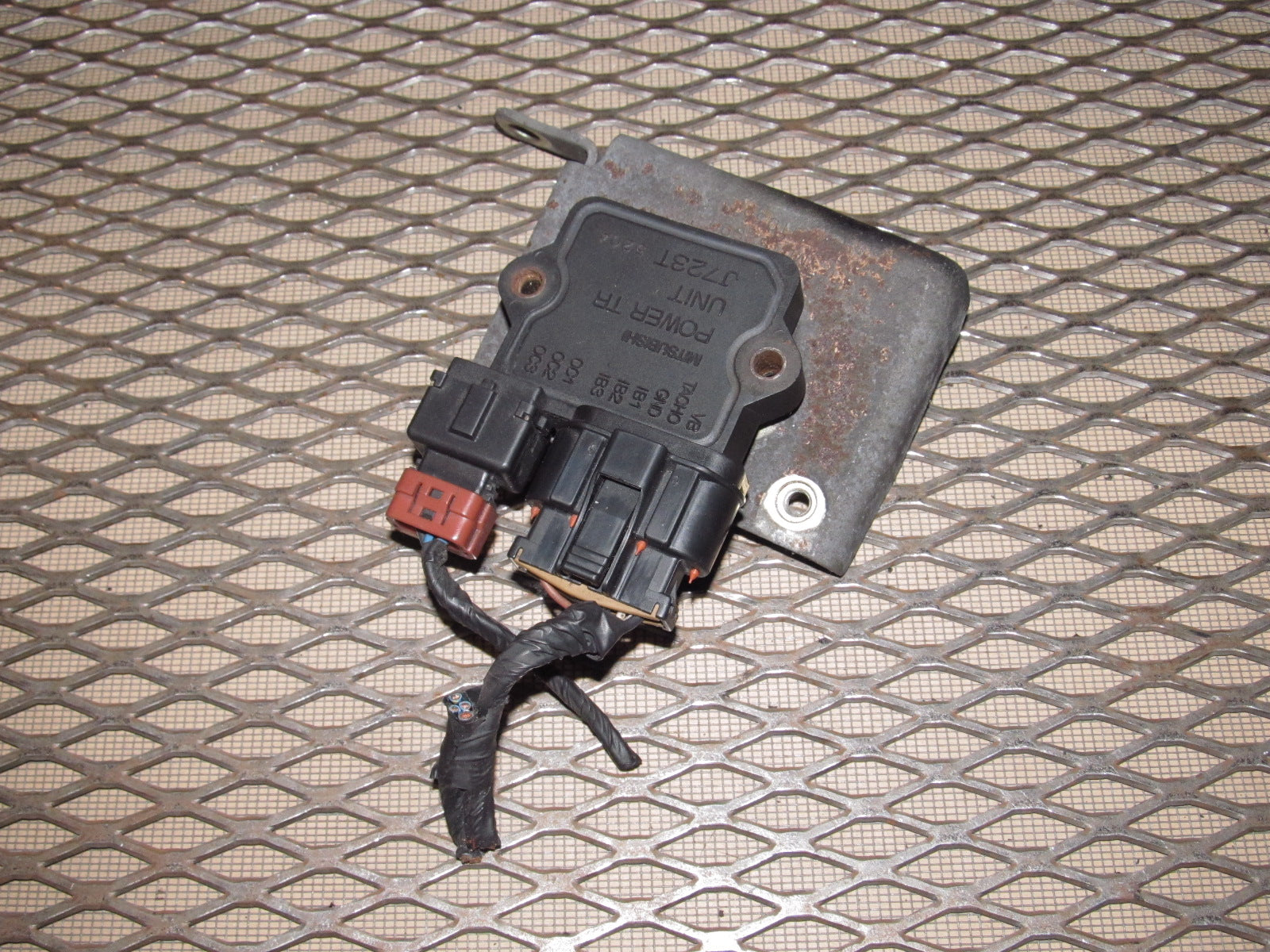 94 95 96 97 Mitsubishi 3000GT OEM Power TR Unit Igniter Module - DOHC NA