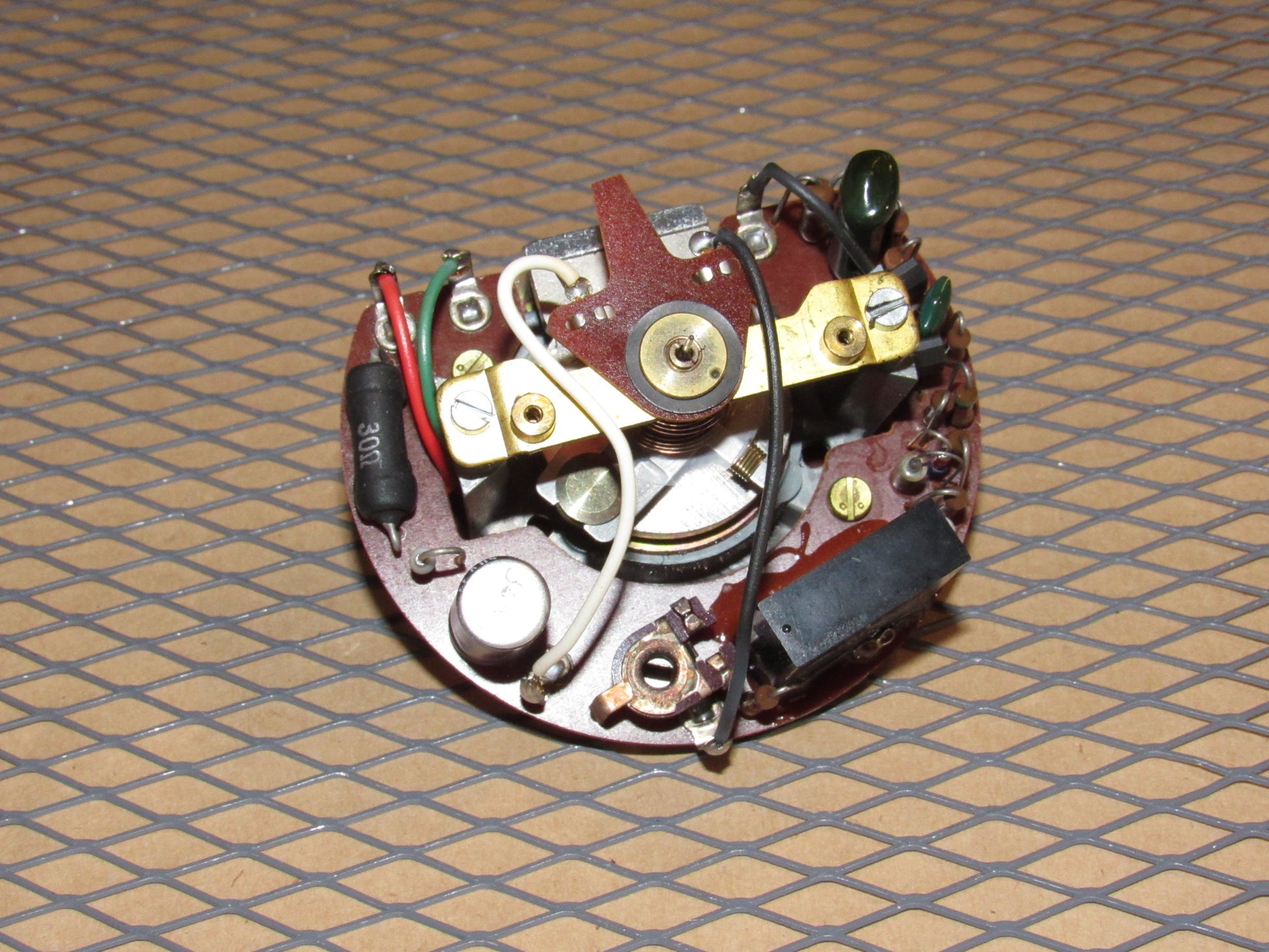 72 73 Datsun 240z OEM Tachometer Tach Rpm Meter Gauge Mechanism