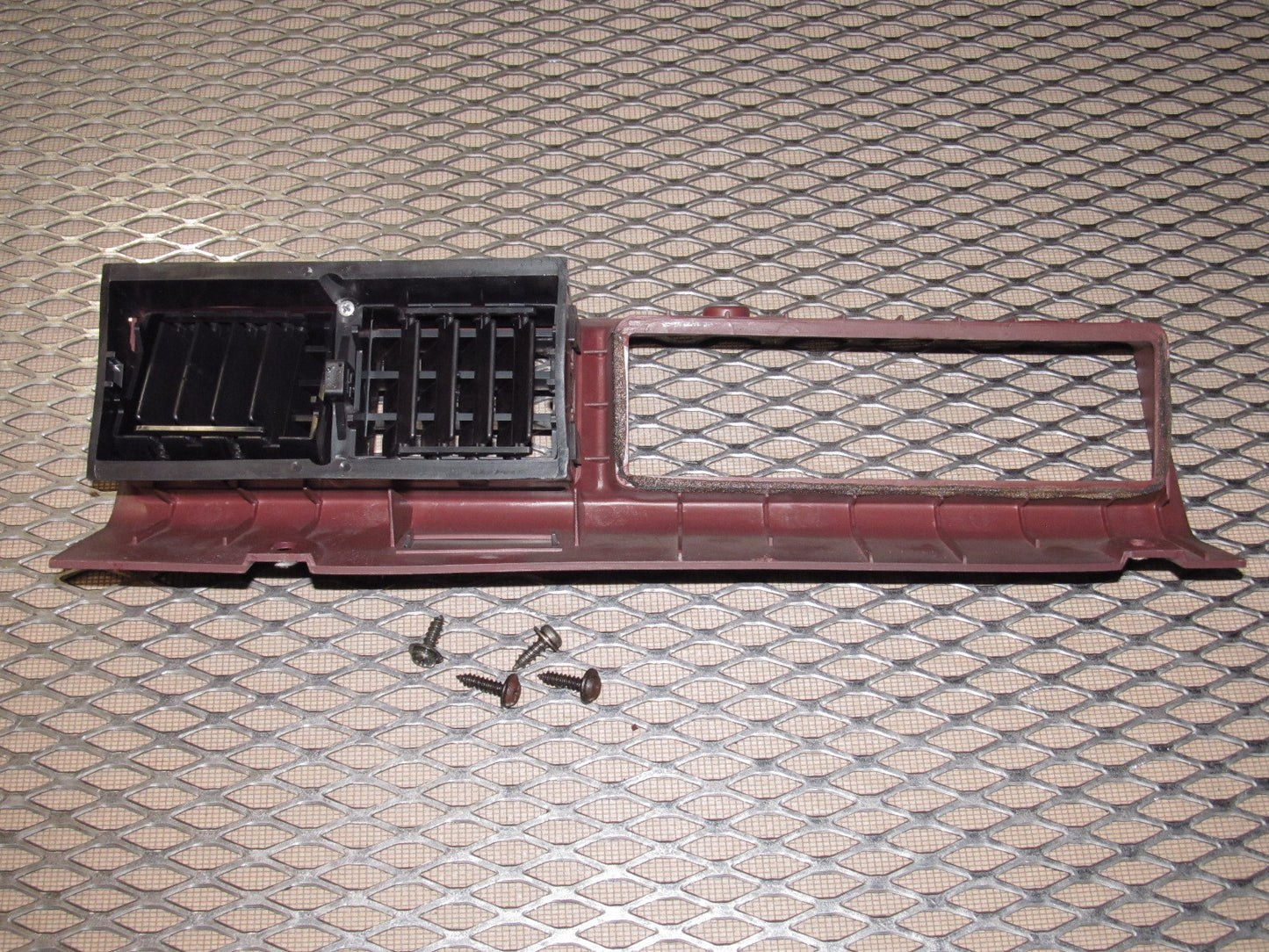 79 80 Datsun 280zx OEM Climate Control Bezel & Vent