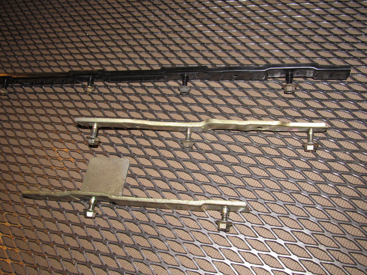 86 87 88 Mazda RX7 OEM Convertible Rear Bumper Mounting Plate – Autopartone