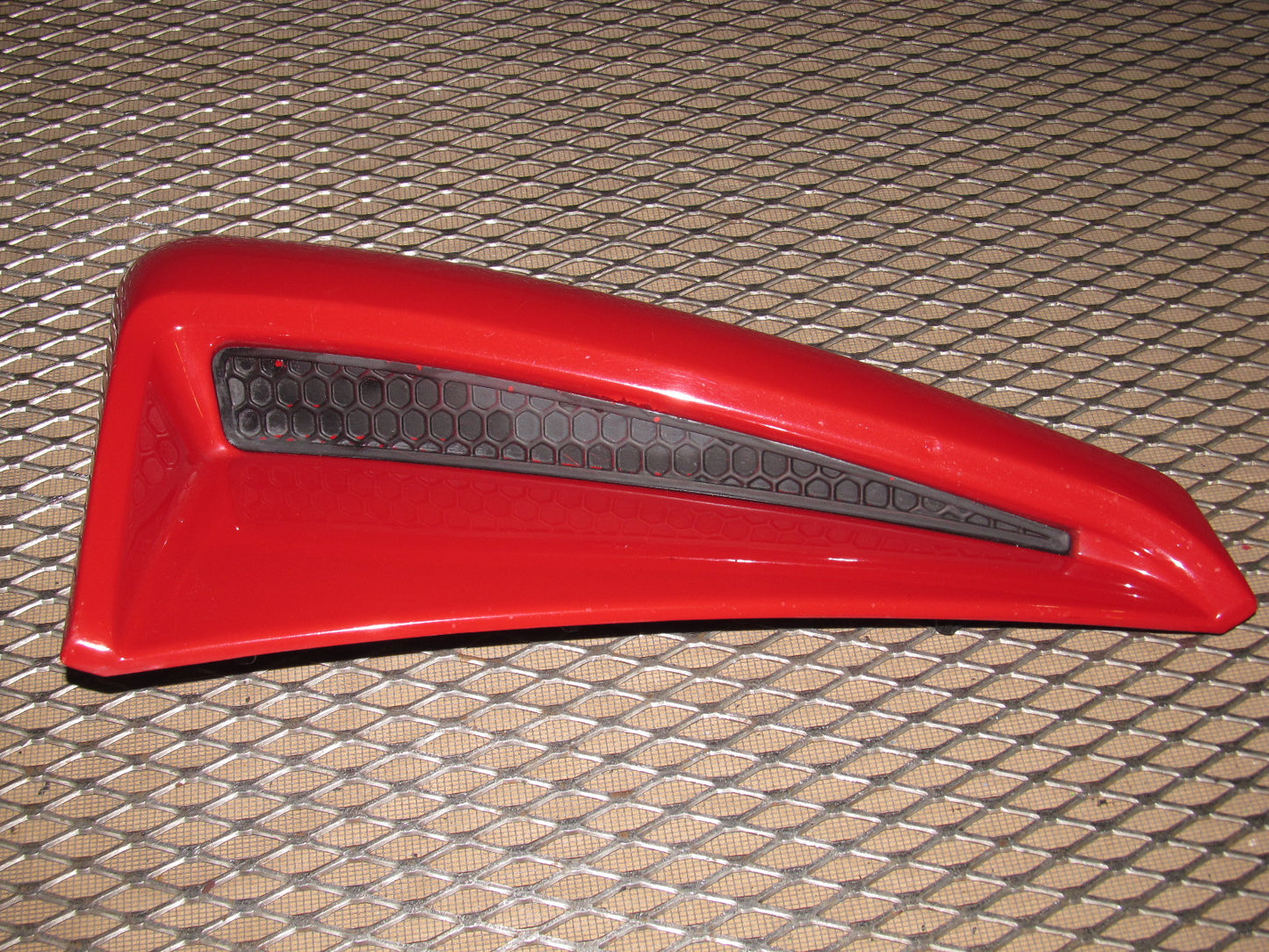 99-04 Ford Mustang OEM Exterior Rear Quarter Panel Air Vent Scoop - Left