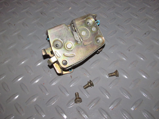 84 85 Mazda RX7 Door Latch - Right