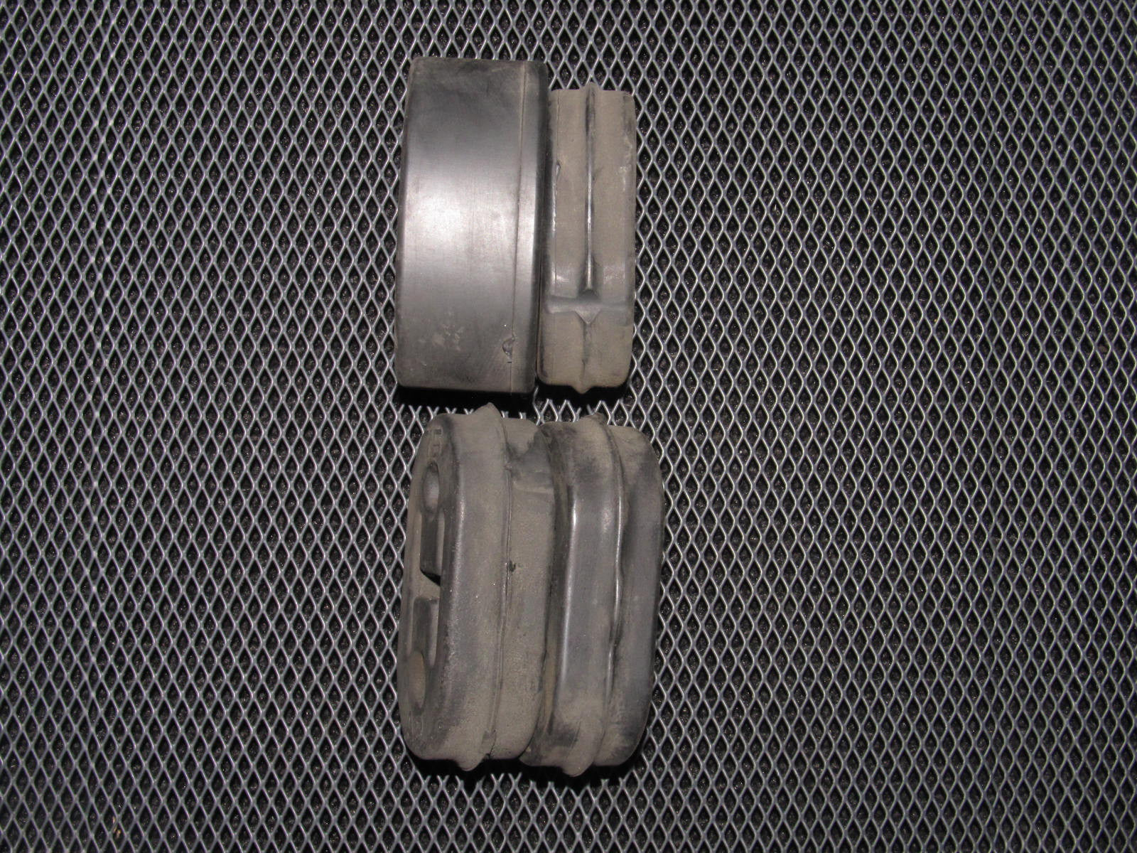 96-00 Honda Civic OEM Exhaust Muffler Mount - 4 pieces