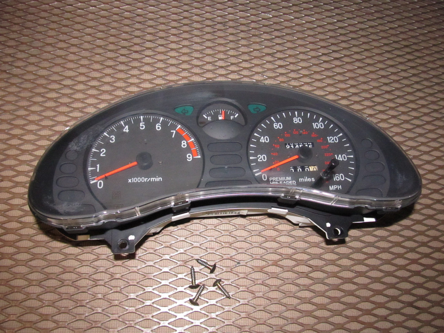 95 96 Mitsubishi 3000GT OEM Speedometer Instrument Cluster
