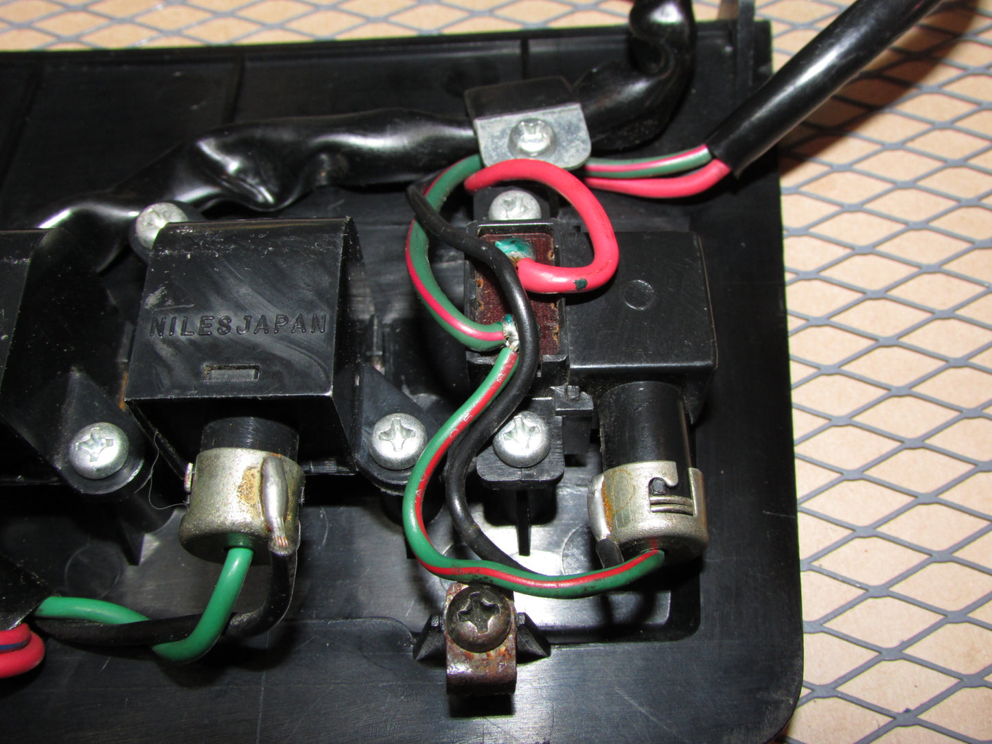 72 73 Datsun 240z OEM Defroster Switch Choke & Seat Belt Light Fuse Box Cover