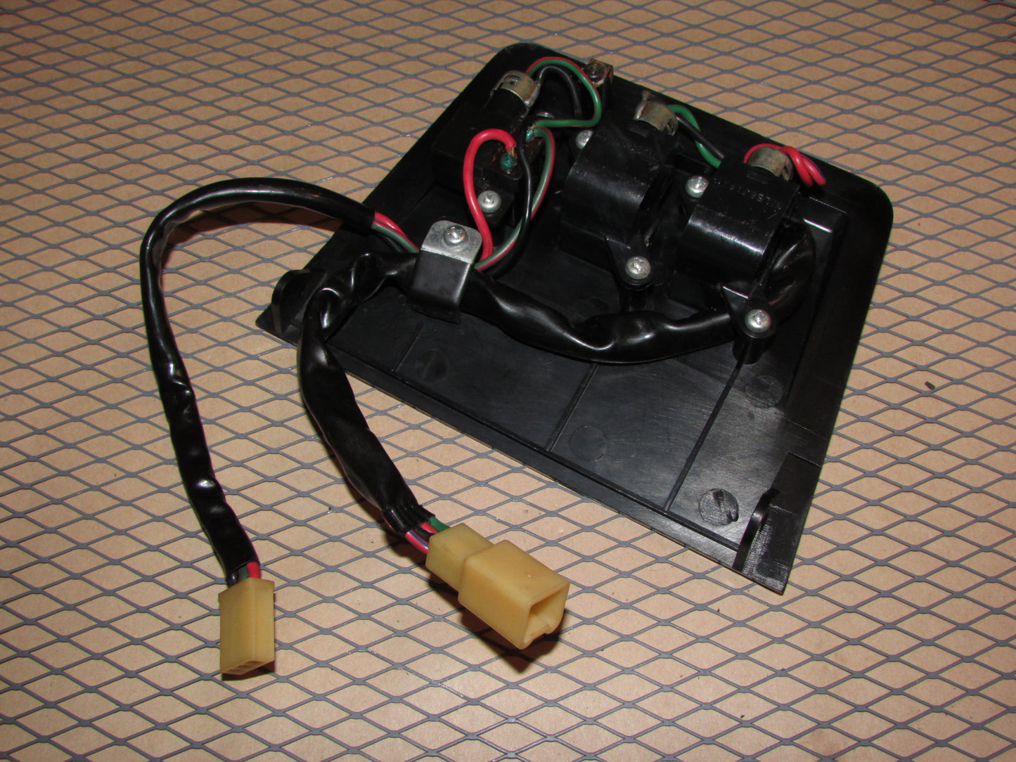 72 73 Datsun 240z OEM Defroster Switch Choke & Seat Belt Light Fuse Box Cover