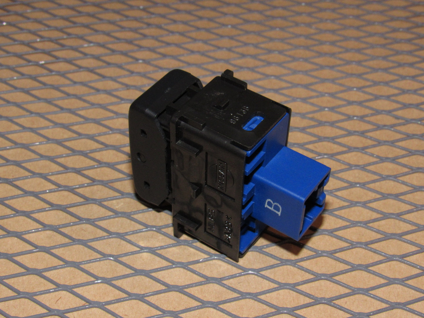 09 10 11 12 Infiniti FX35 OEM Adaptive Front lighting System AFS Switch