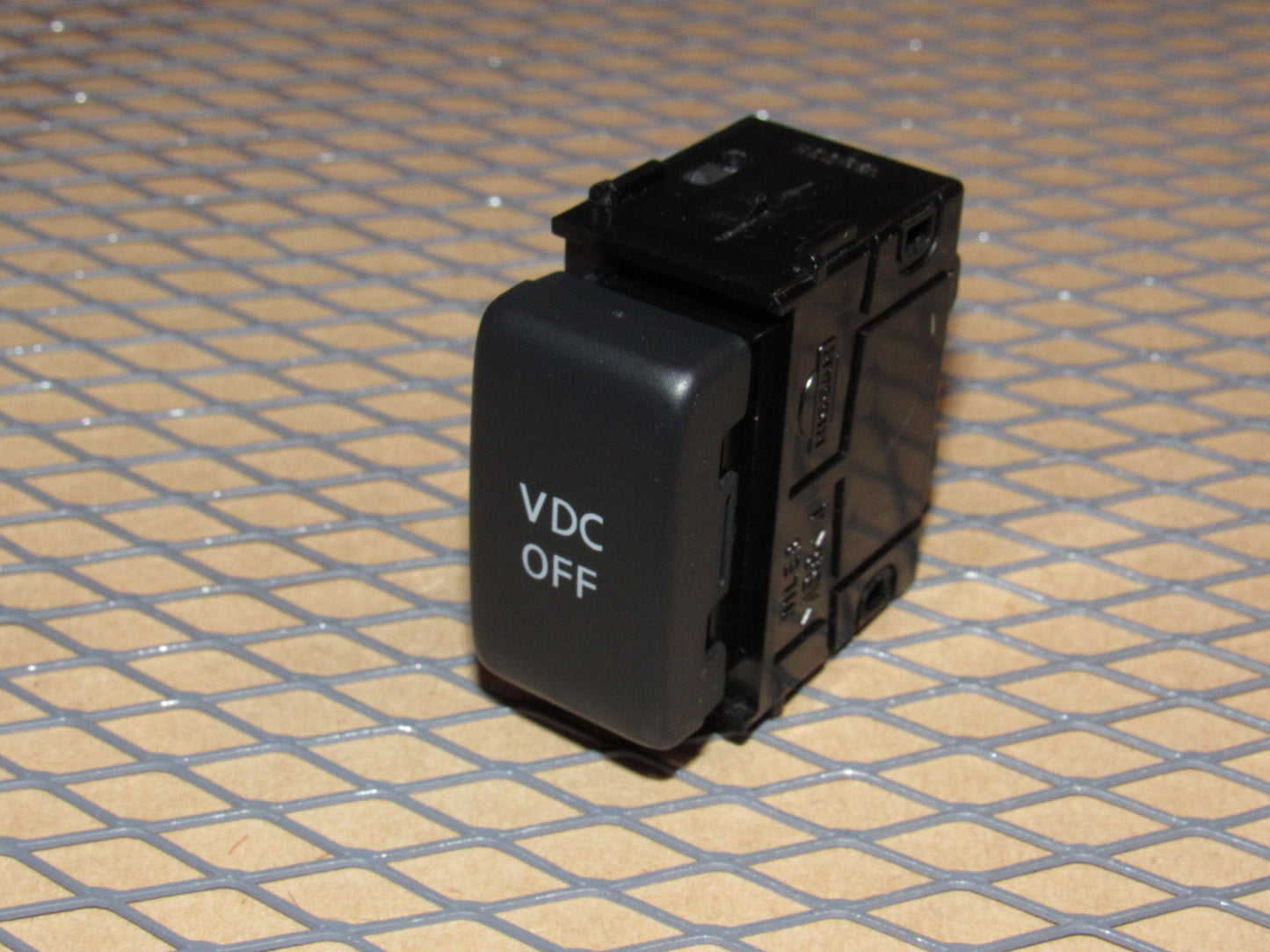 09 10 11 12 Infiniti FX35 OEM Vehicle Dynamic Control VDC Switch