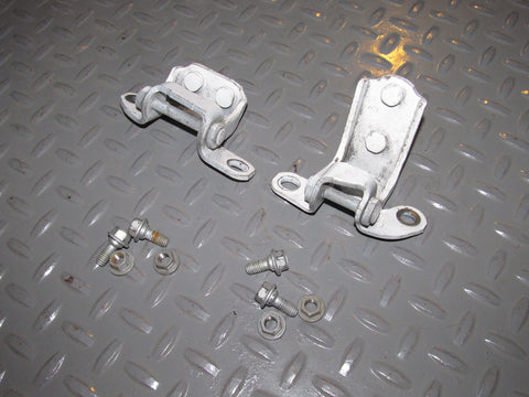 97 98 99 00 01 Toyota Camry Rear Door Hinges - Right Set