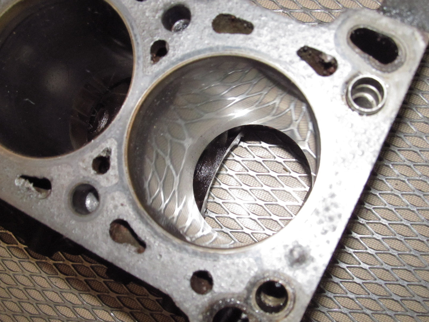 90 91 92 93 Mazda Miata OEM 1.6L Engine Cylinder Block