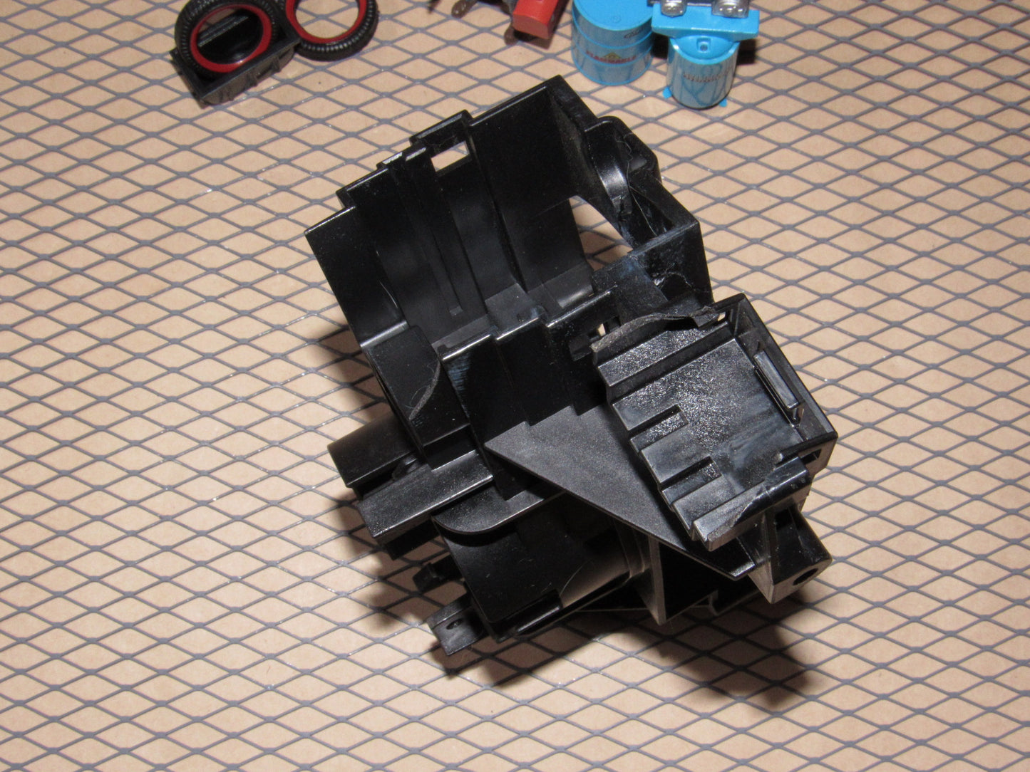 10 11 12 13 14 15 Chevrolet Camaro OEM Headlight & Wiper Switch Holder Bracket