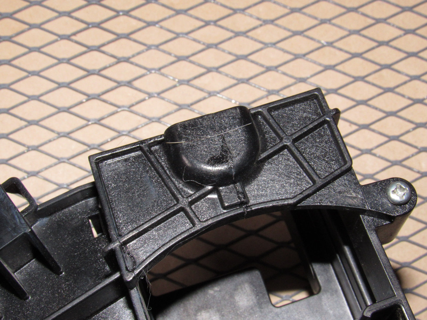 10 11 12 13 14 15 Chevrolet Camaro OEM Headlight & Wiper Switch Holder Bracket