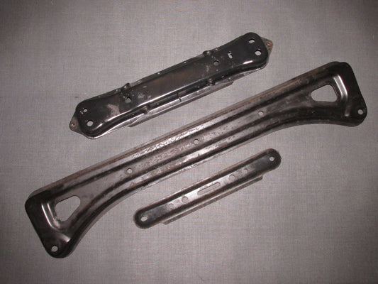 85 86 87 88 89 Toyota MR2 OEM Chassis Suspension Brace Bracket