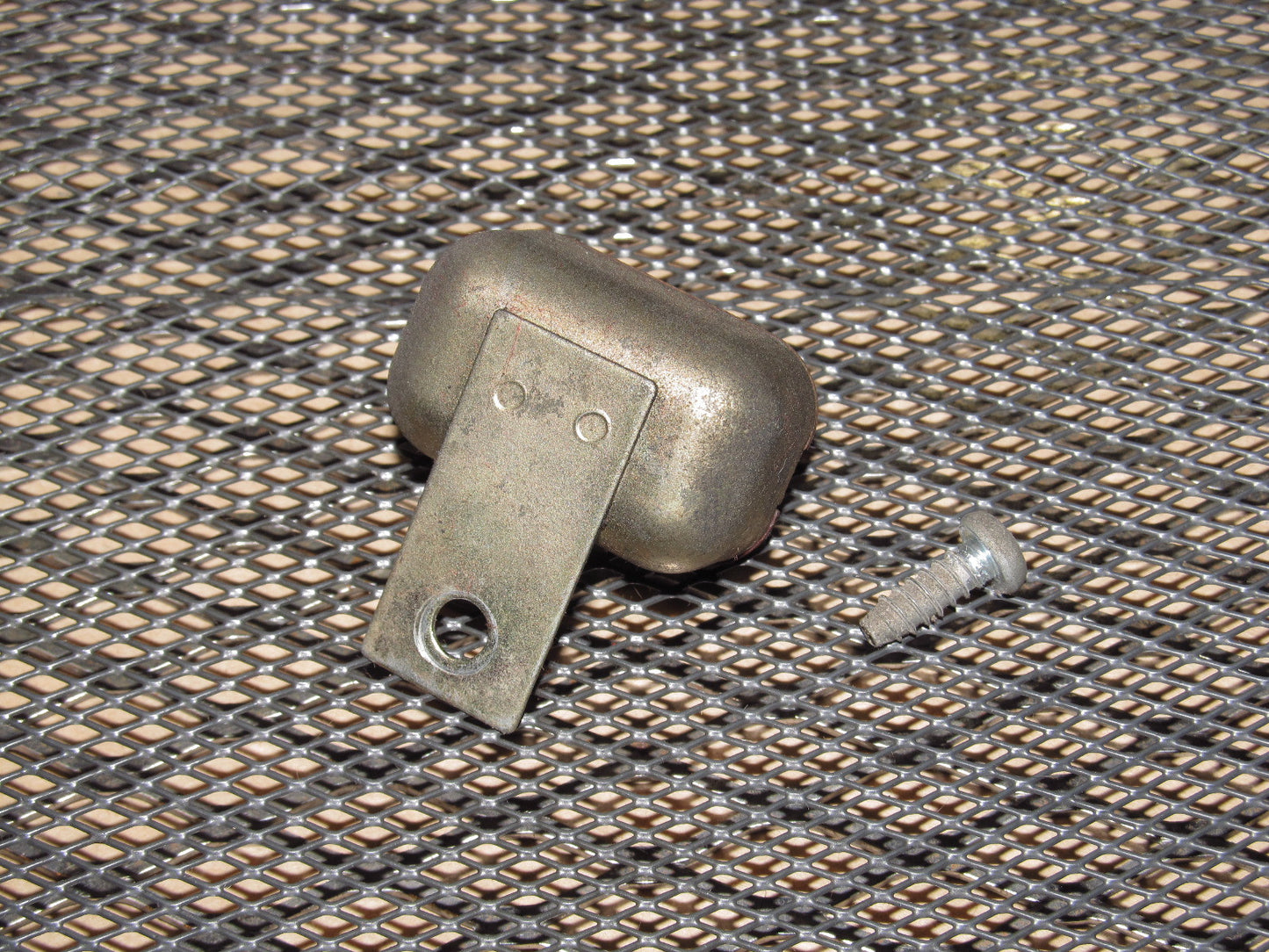 Datsun OEM Universal Relay - 12V 15A B12 - Horn