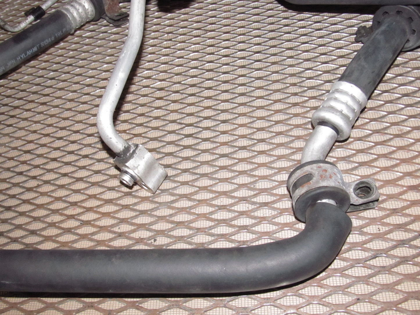 94 95 96 97 Mitsubishi 3000GT OEM A/C Fitting Hose - DOHC NA