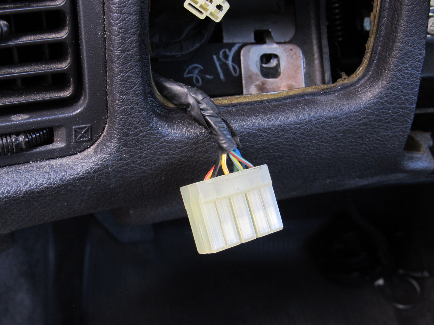 94 95 96 97 Mitsubishi 3000GT OEM Power Mirror Switch Pigtail Harness