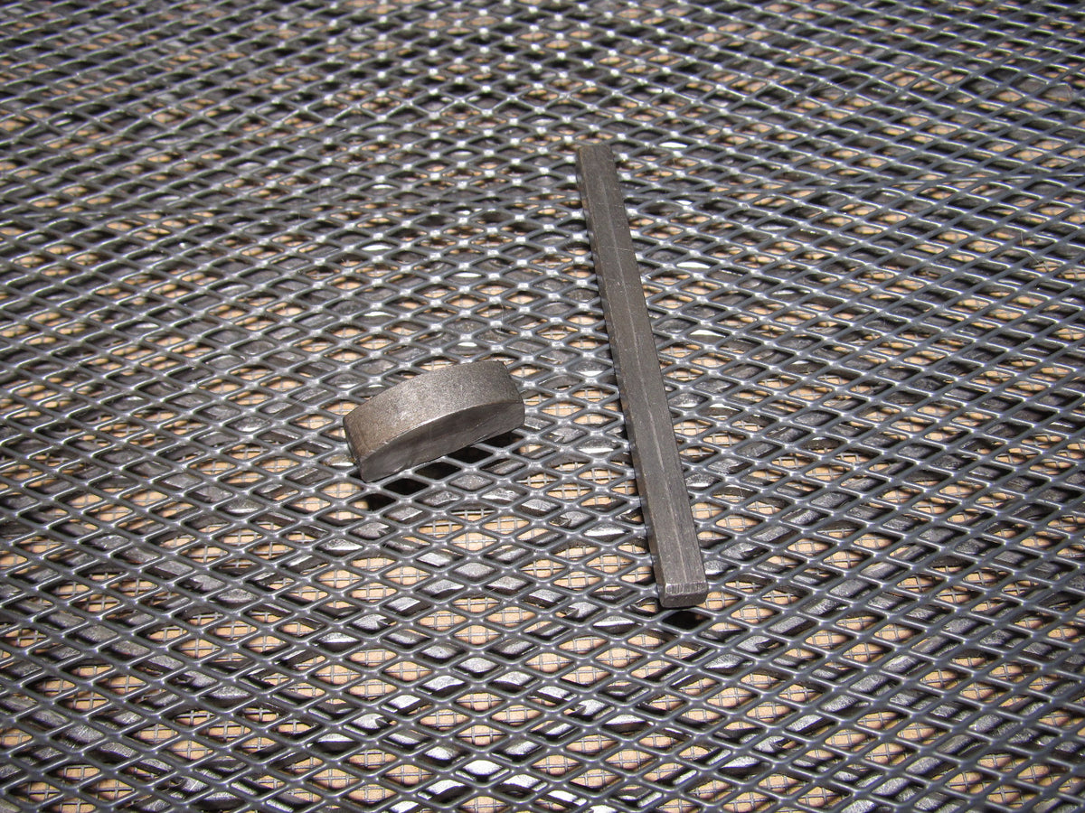 86 87 88 Mazda RX7 OEM Eccentric Shaft Woodruff Key