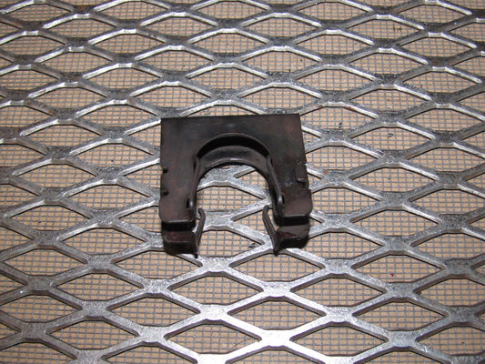 99-04 Ford Mustang OEM A/C Drier Fitting Lock Clip Retainer