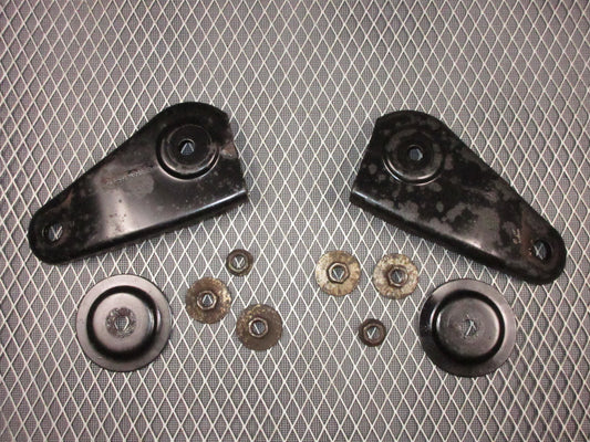 92 93 Lexus ES300 OEM Rear Sub Frame Bracket