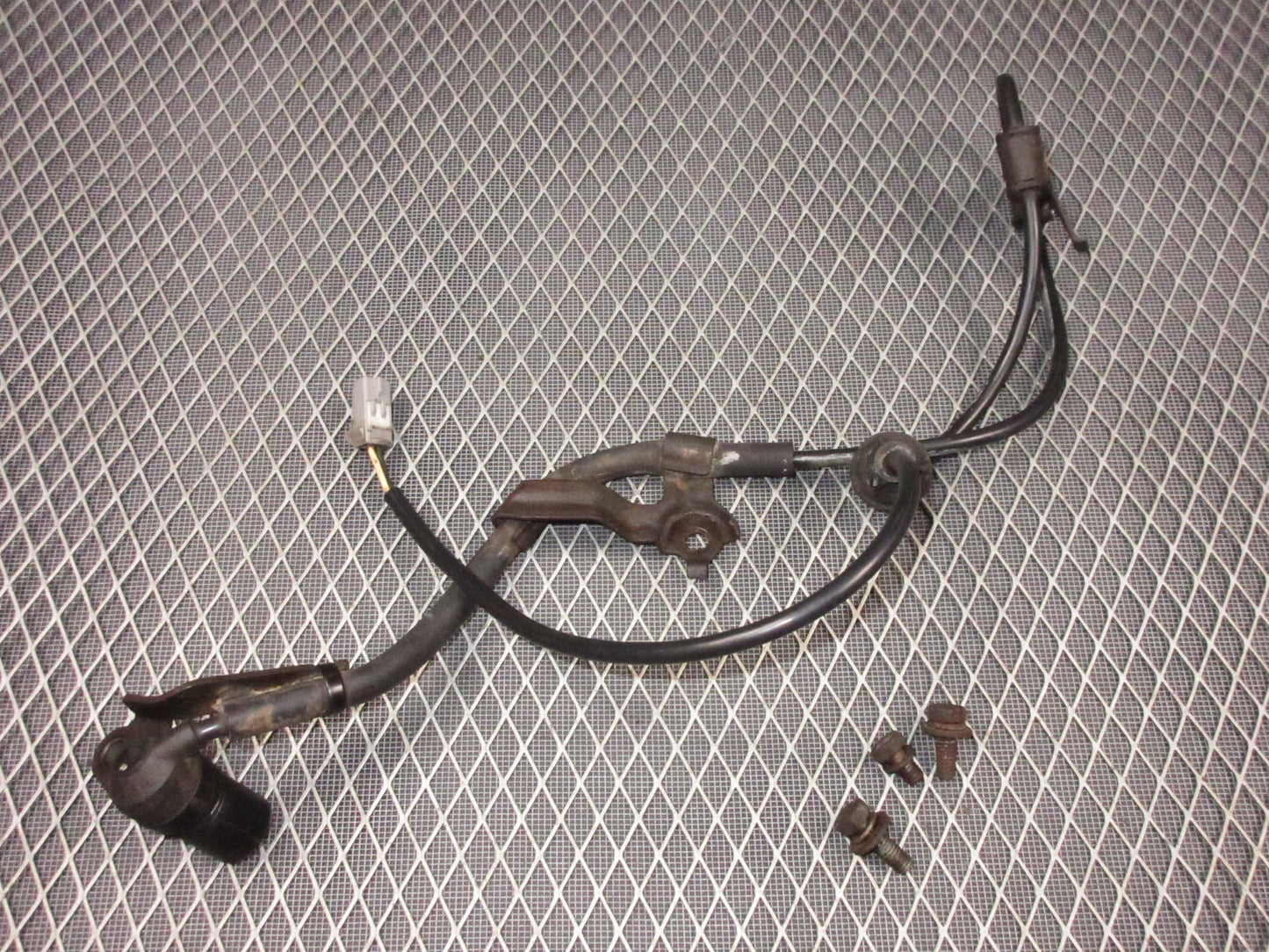 92 93 Lexus ES300 OEM Rear ABS Sensor - Left