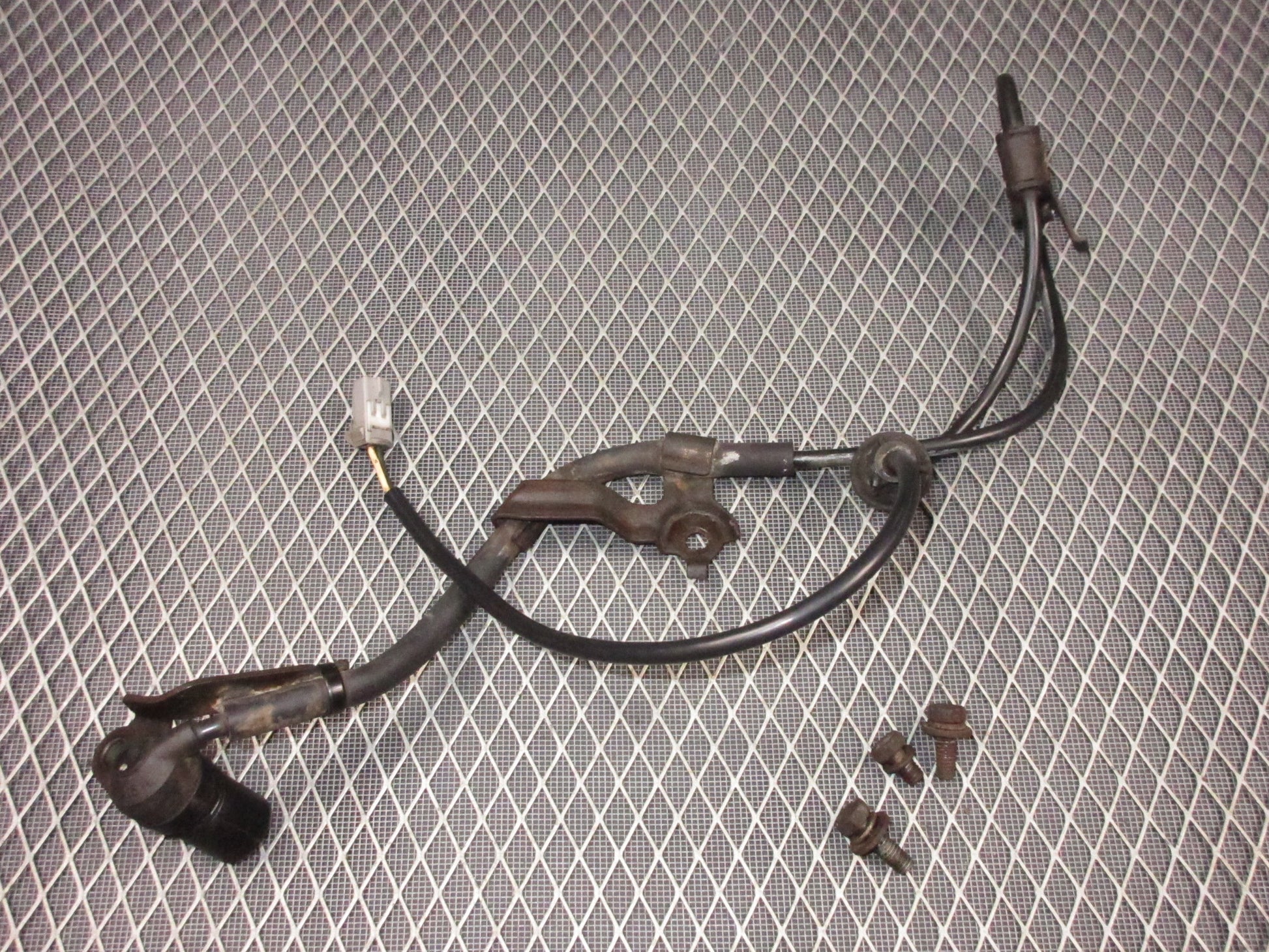 92 93 Lexus ES300 OEM Rear ABS Sensor - Left