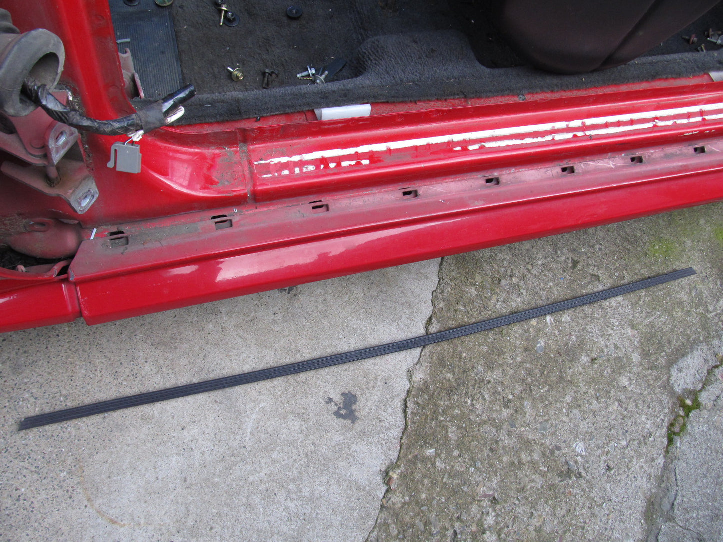 99-04 Ford Mustang OEM Door Sills Moulding - Left