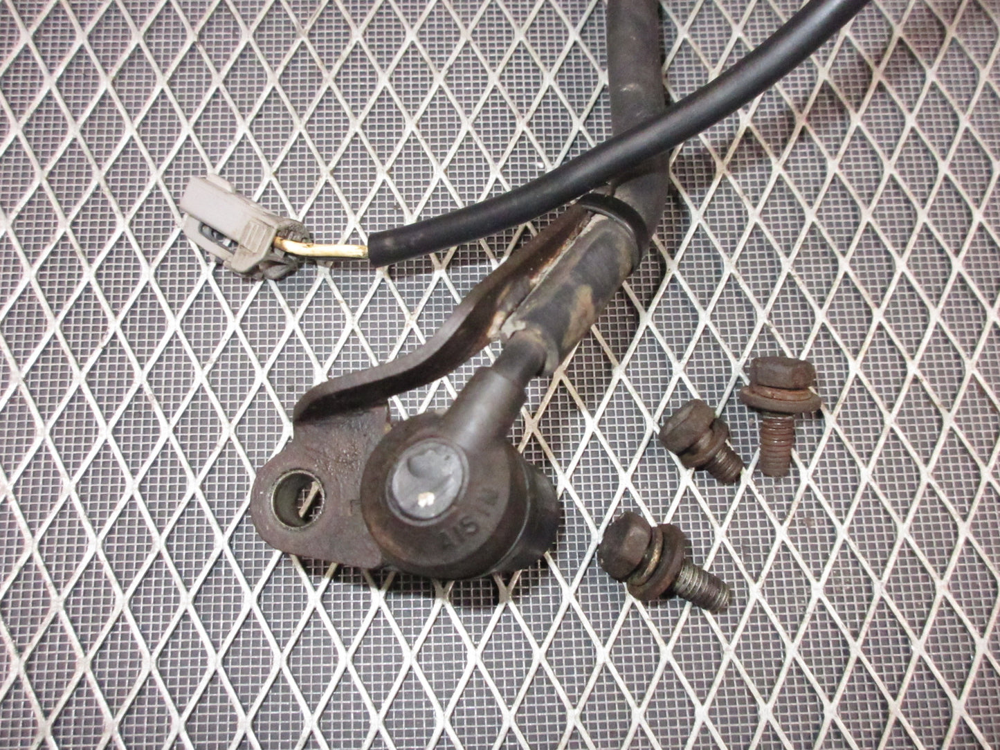 92 93 Lexus ES300 OEM Rear ABS Sensor - Left