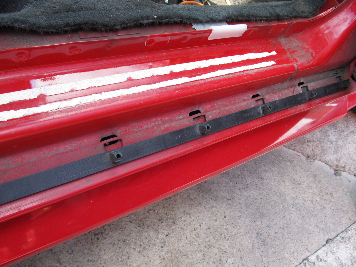 99-04 Ford Mustang OEM Door Sills Moulding - Right