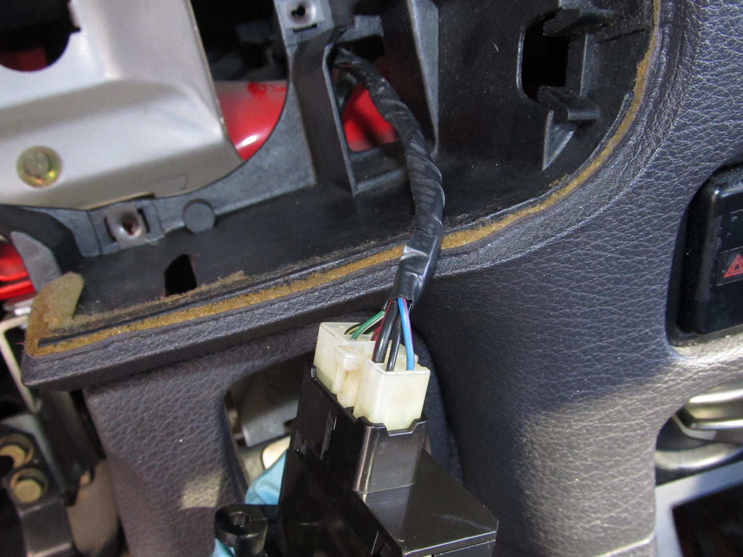 94 95 96 97 Mitsubishi 3000GT OEM Dash Rear Defroster Switch Pigtail Harness