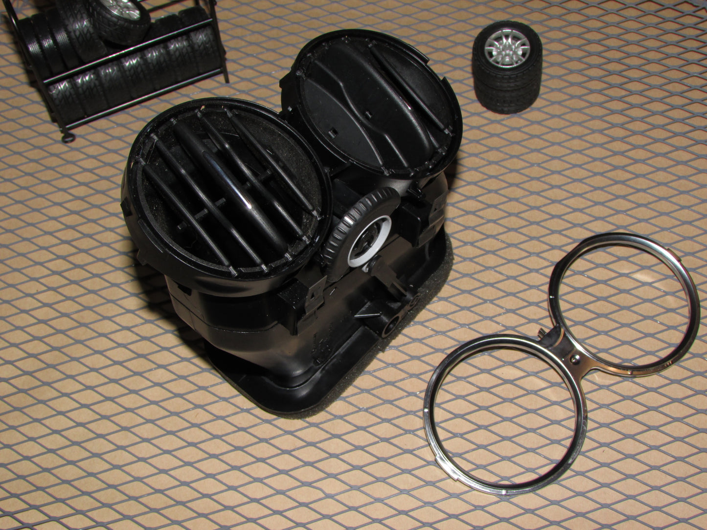 09-16 Volkswagen Tiguan OEM Dash Center Bezel Cover Air Vent Louver - Right