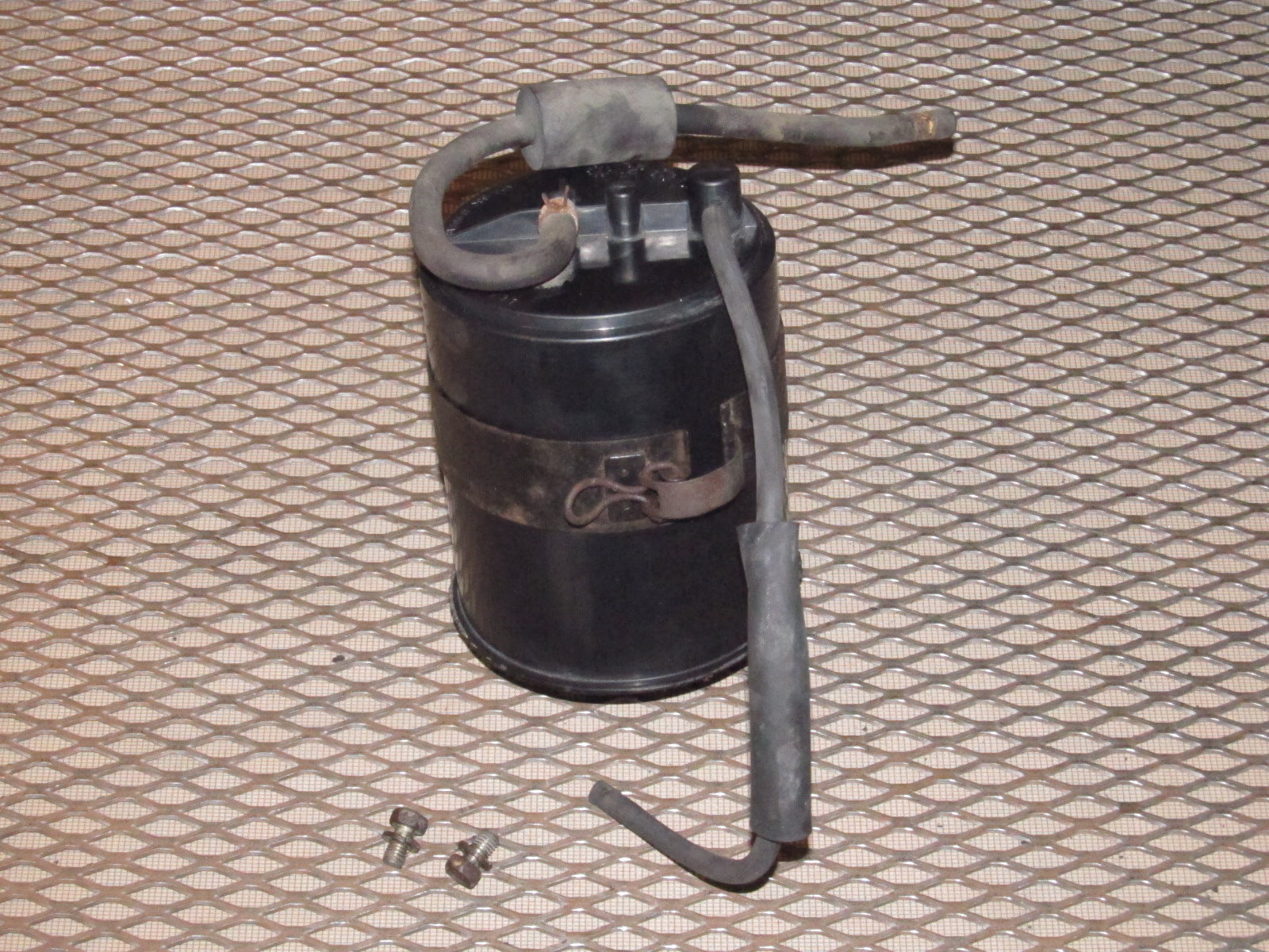 94 95 96 97 Mitsubishi 3000GT OEM Evap Tank Emission Charcoal Canister - DOHC NA