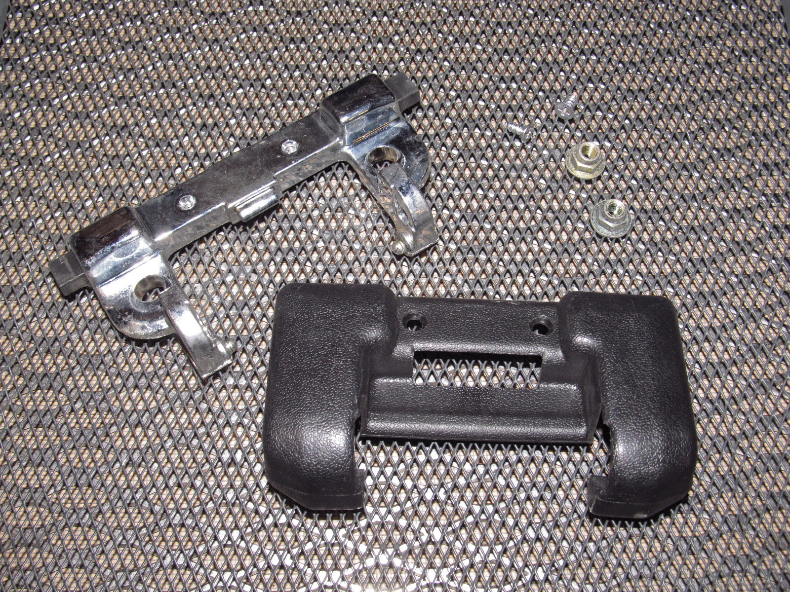 87 88 89 Toyota MR2 OEM Interior Sunroof Moonroof Latch Striker