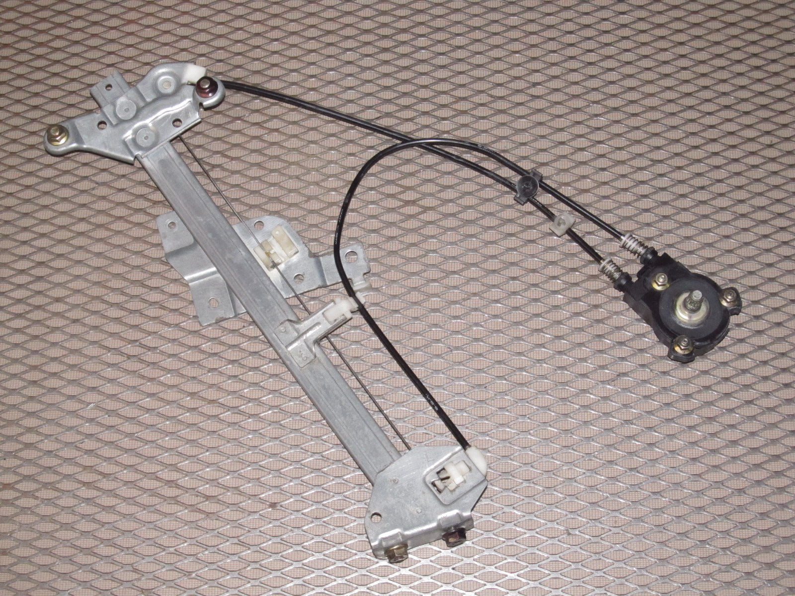 90-93 Mazda Miata OEM Manual Window Regulator - Left – Autopartone.com