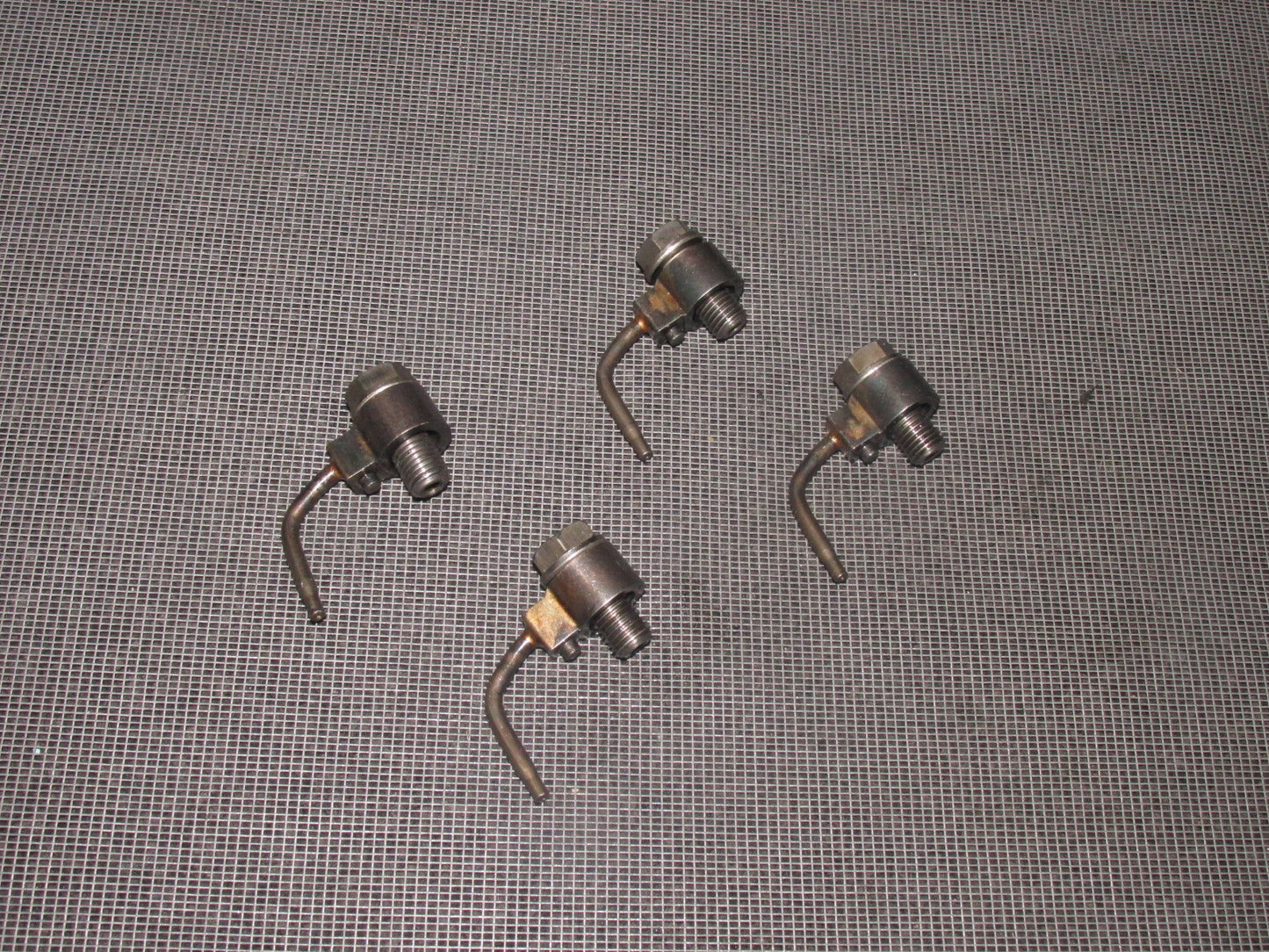 94 95 96 97 Mazda Miata OEM 1.8L Engine Pistion Oil Nozzle Valve Set