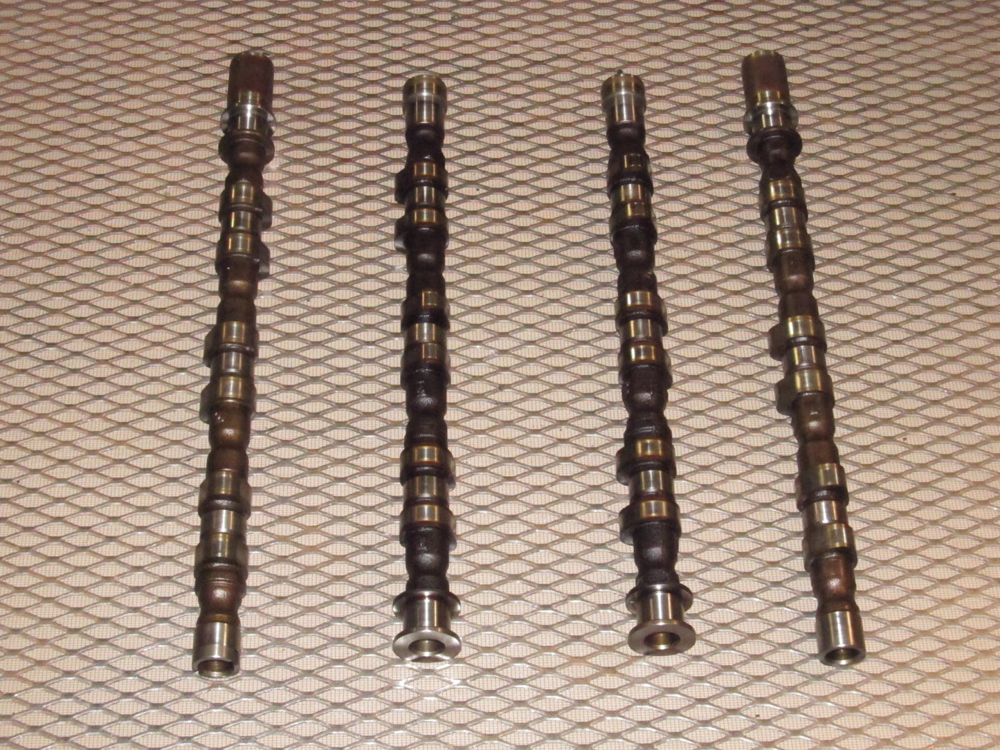 94 95 96 97 Mitsubishi 3000GT OEM Engine Camshaft - DOHC NA