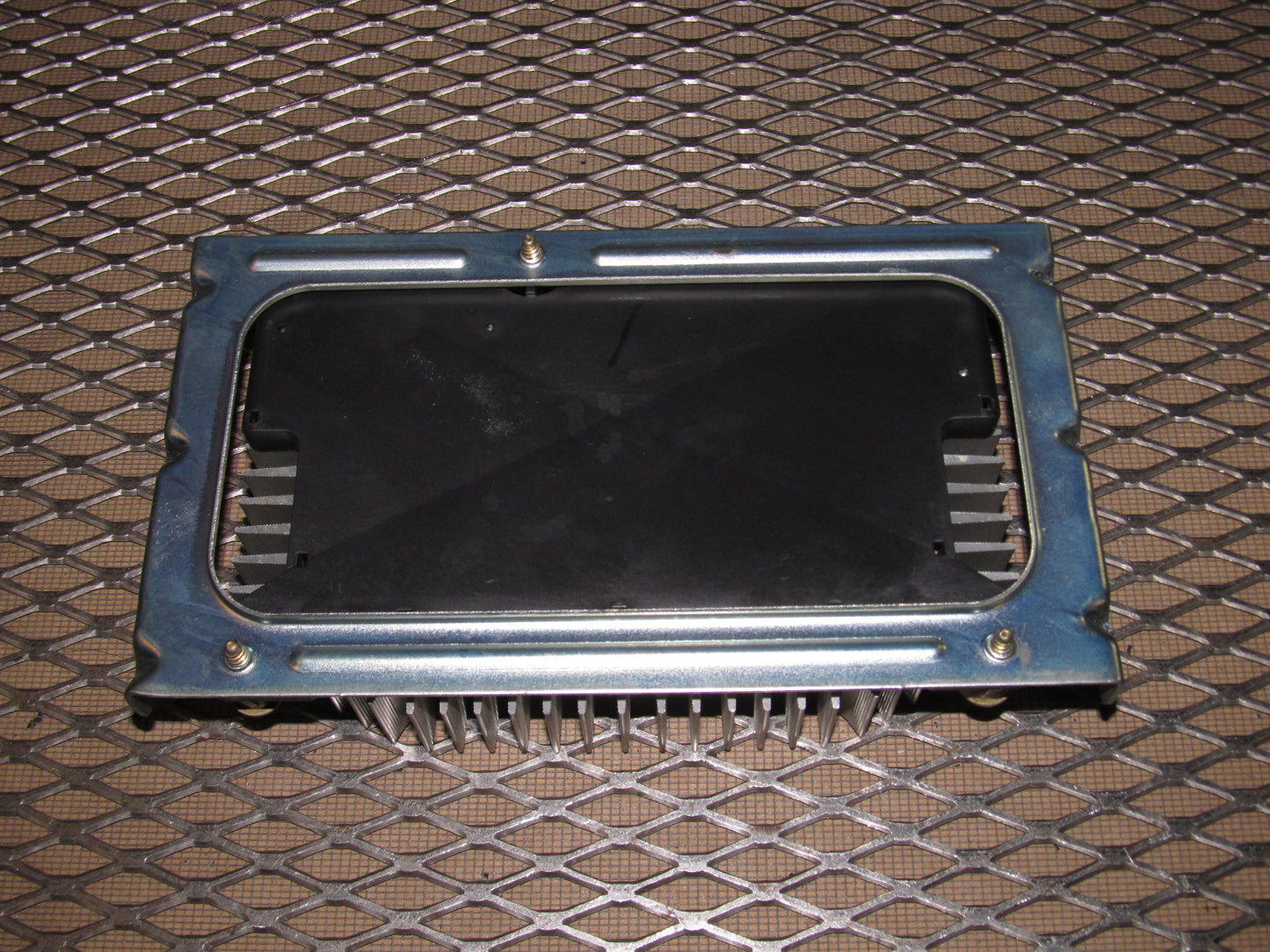 99 00 Ford Mustang OEM Factory Amplifier Stereo Radio Amp