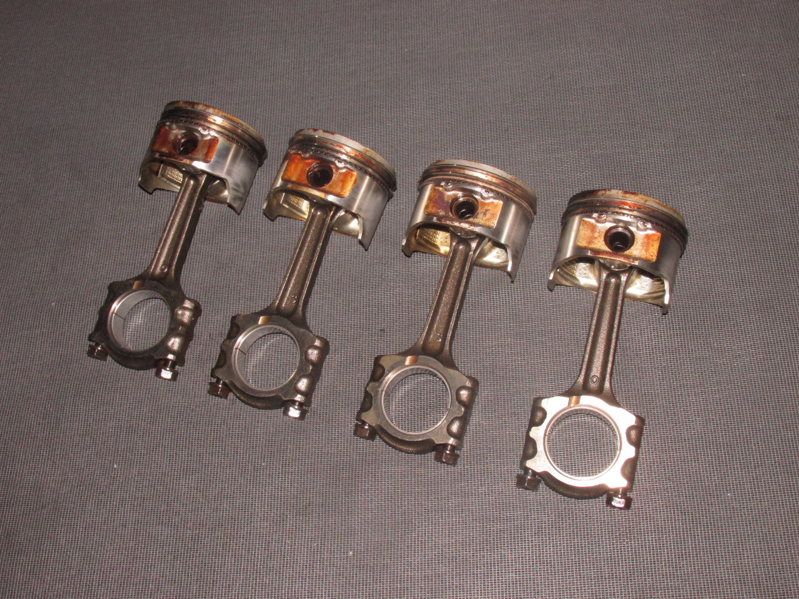 94 95 96 97 Mazda Miata OEM 1.8L Piston & Rod Set