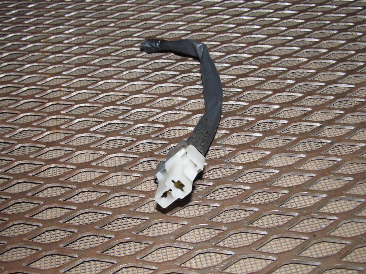 94 95 96 97 Mitsubishi 3000GT OEM Interior Map Dome Light Pigtail Harness