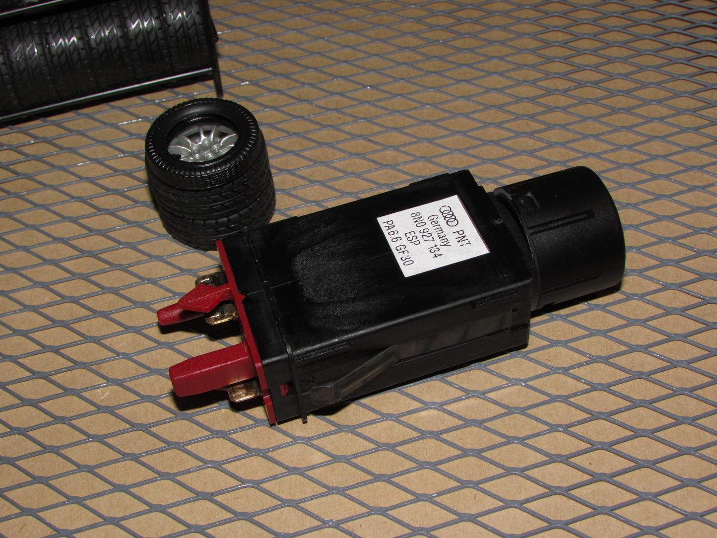 99 00 01 02 03 04 05 06 Audi TT OEM ESP Switch